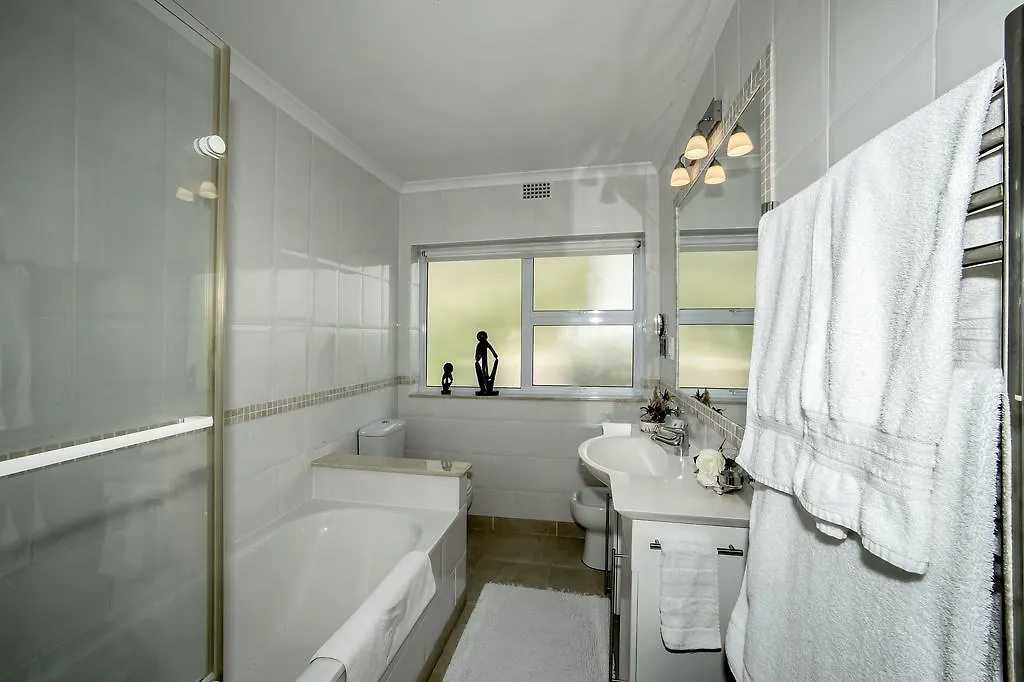 Hotel Penguinden Simonʼs Town Gasthof
